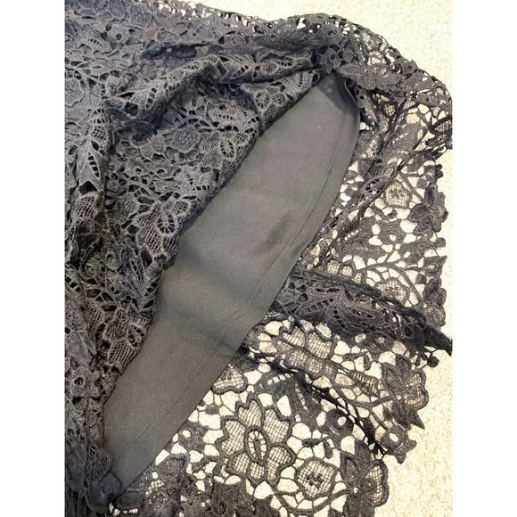 ASTR the Label V-Neck Lace Fit & Flare Dress Black L - Picture 15 of 16